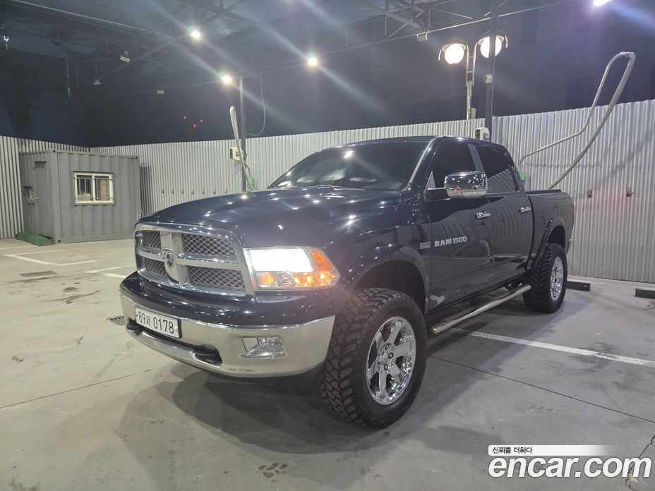 Dodge Ram Pickup фото 2