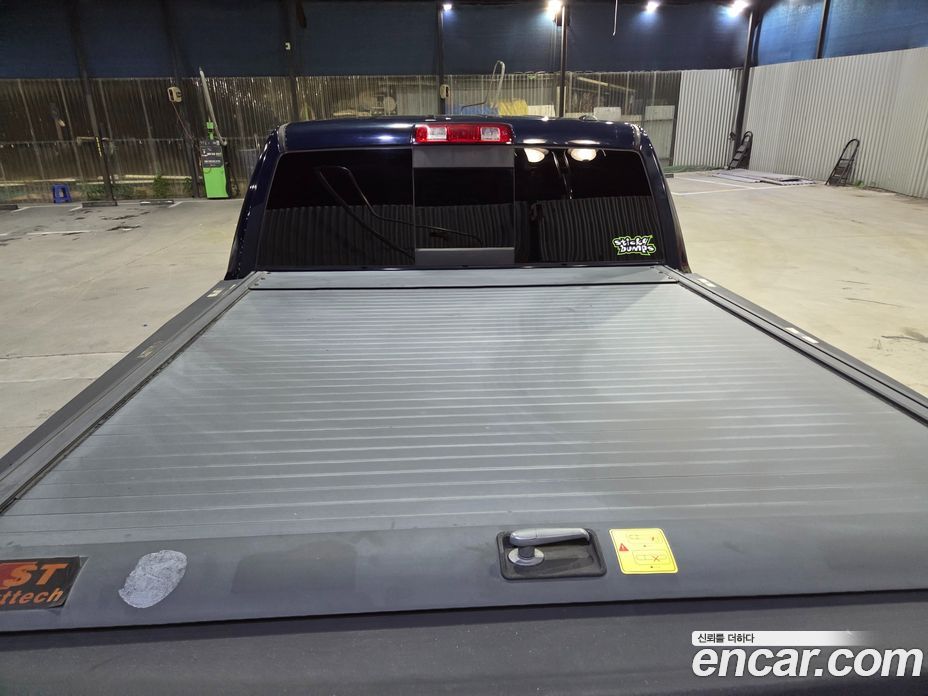 Dodge Ram Pickup фото 7