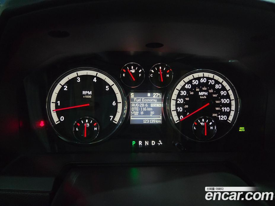 Dodge Ram Pickup фото 11