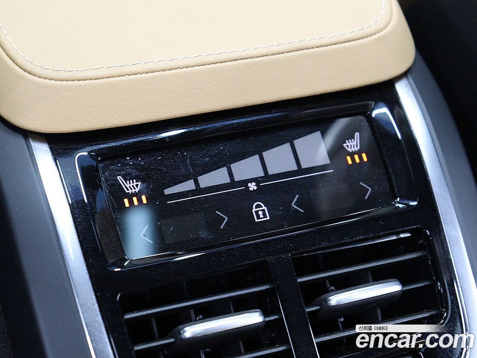 Volvo XC90 2nd Gen фото 7