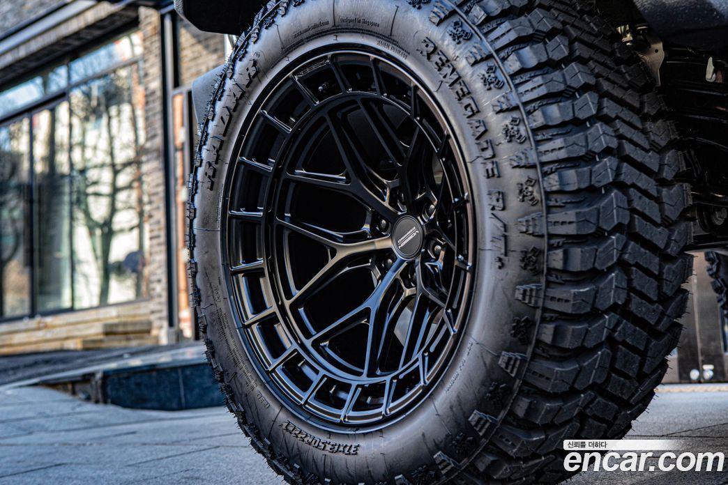 Ford Bronco 6th Gen фото 5