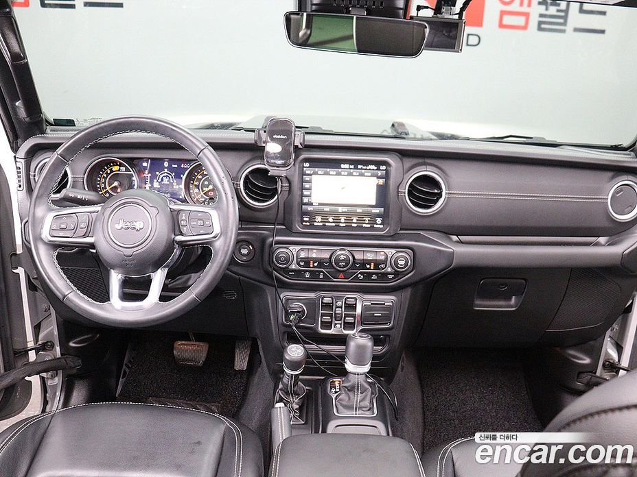 Jeep Wrangler (JL) фото 15