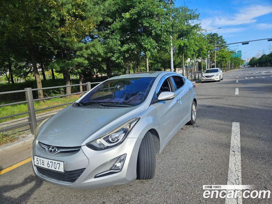 Hyundai The New Avante фото 2
