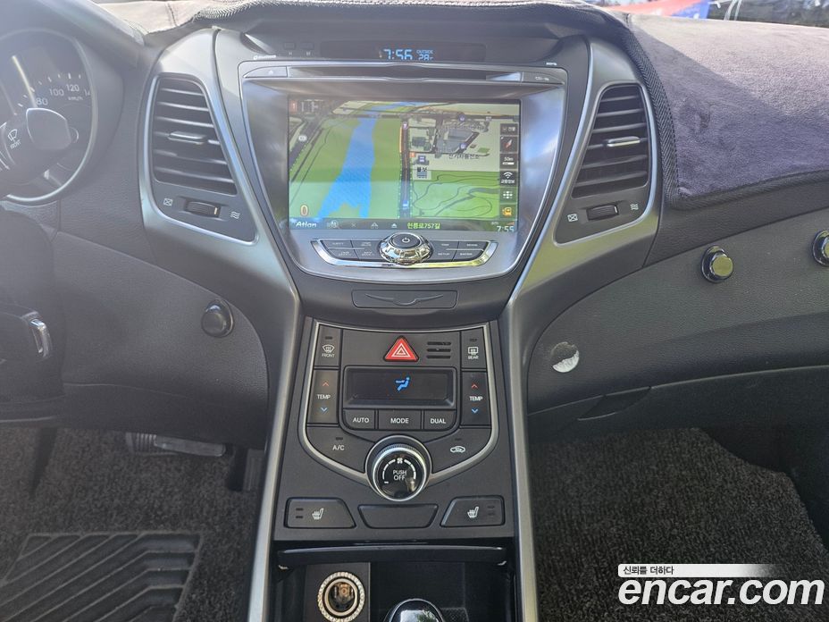 Hyundai The New Avante фото 8