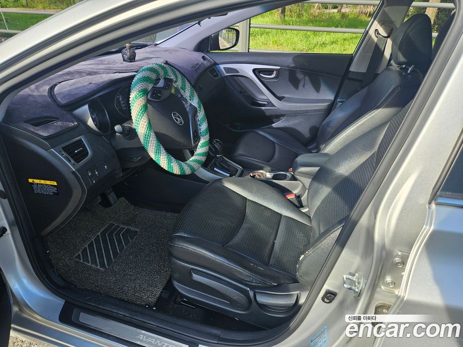 Hyundai The New Avante фото 10