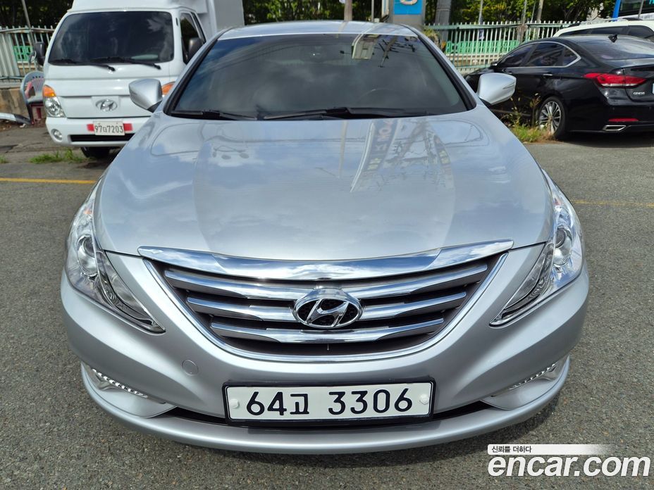 Hyundai Sonata The Brilliant фото 3