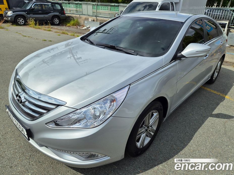 Hyundai Sonata The Brilliant фото 19