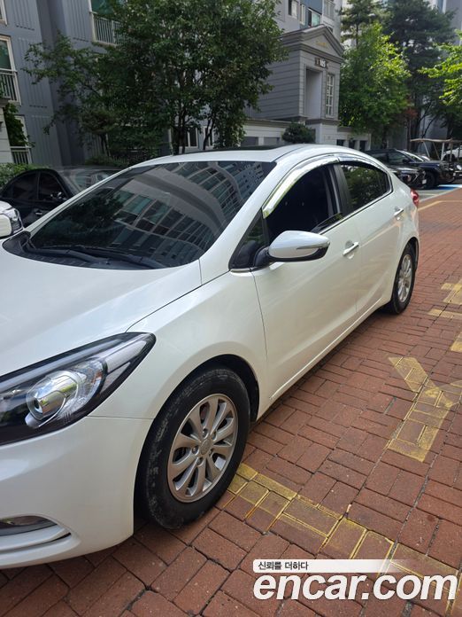 Kia K3 1st Gen