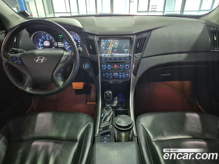 Hyundai Sonata The Brilliant фото 11