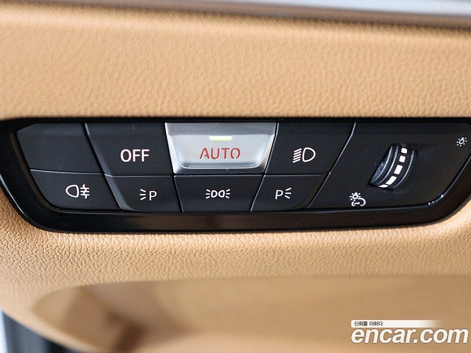 BMW 3-Series (G20) фото 6
