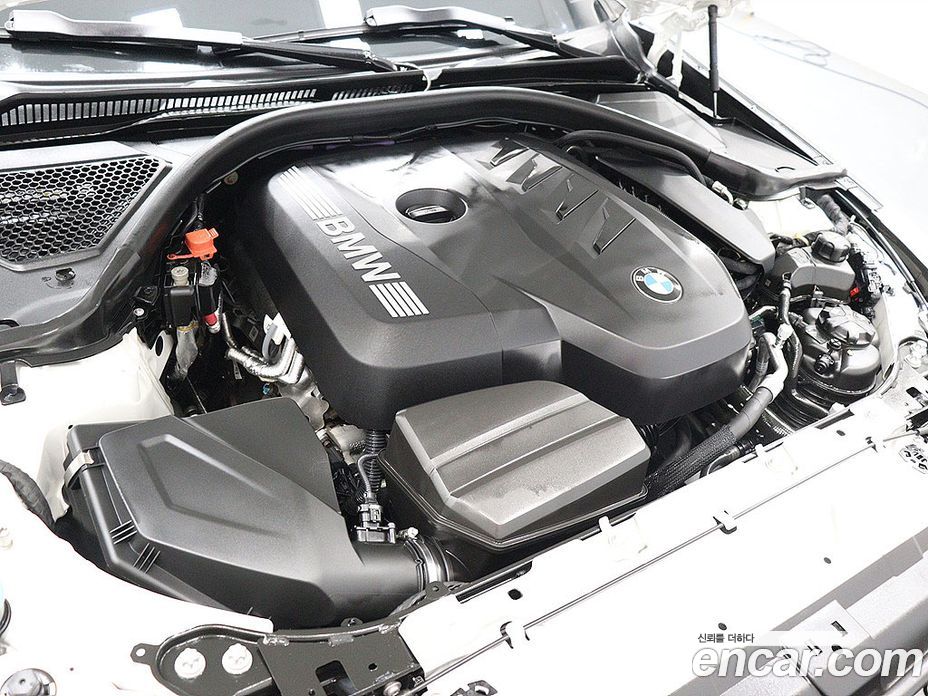 BMW 3-Series (G20) фото 13