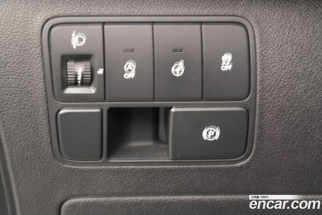 Hyundai Staria фото 15