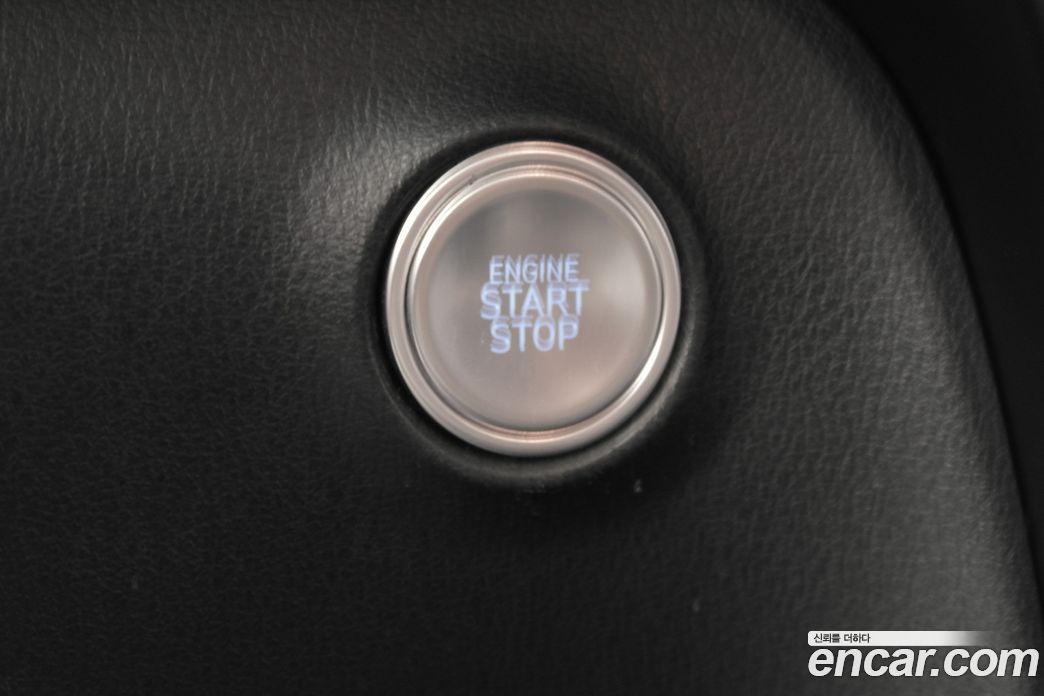 Hyundai Staria фото 17