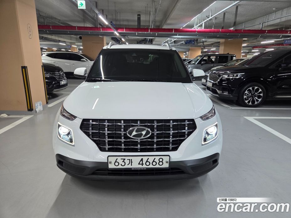 Hyundai Venue