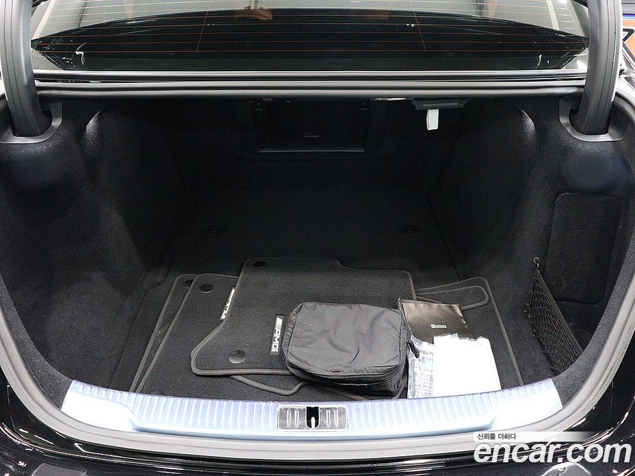 Mercedes-Benz S-Class W223 фото 15