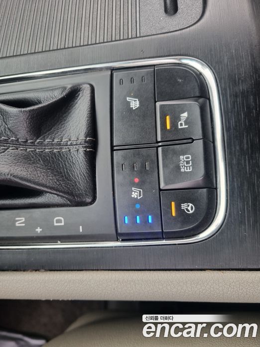Kia Carnival 3rd Gen фото 11