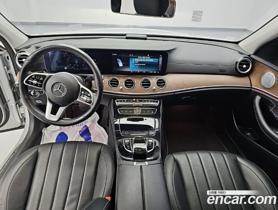 Mercedes-Benz E-Class W213 фото 7