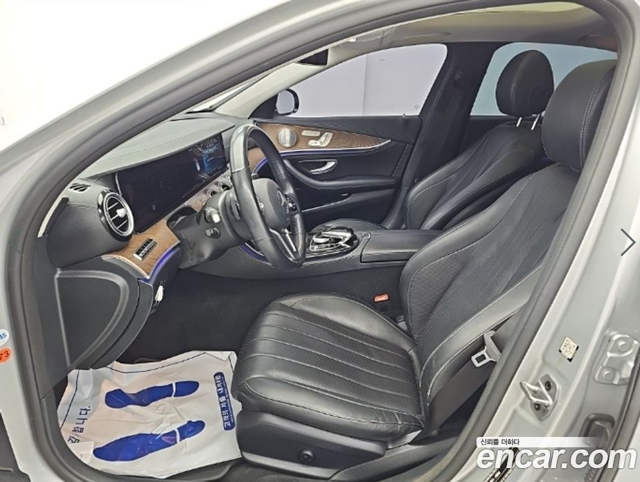 Mercedes-Benz E-Class W213 фото 11