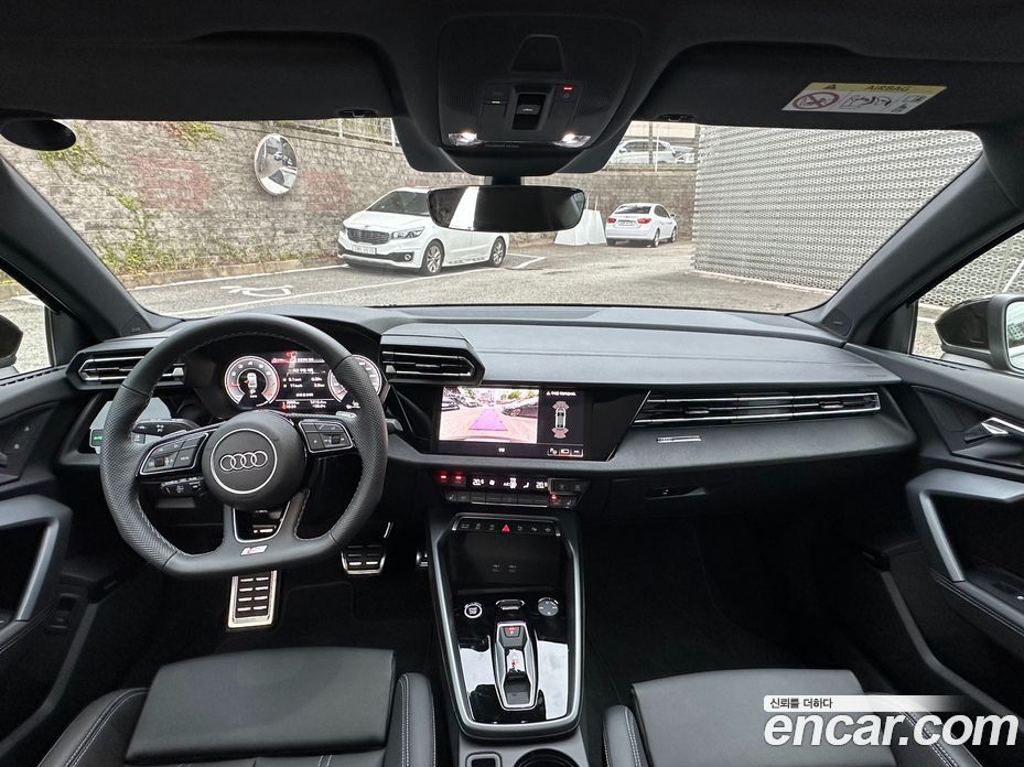 Audi A3 (8Y) фото 7