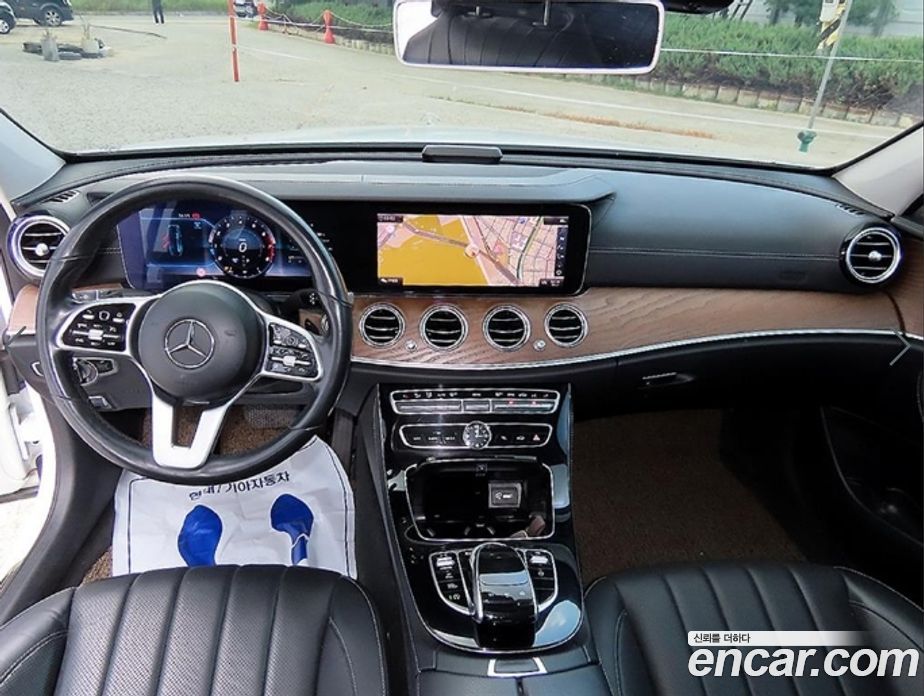Mercedes-Benz E-Class W213 фото 7