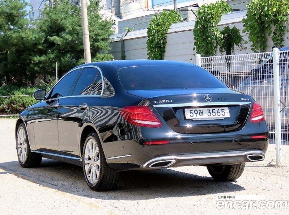 Mercedes-Benz E-Class W213 фото 3