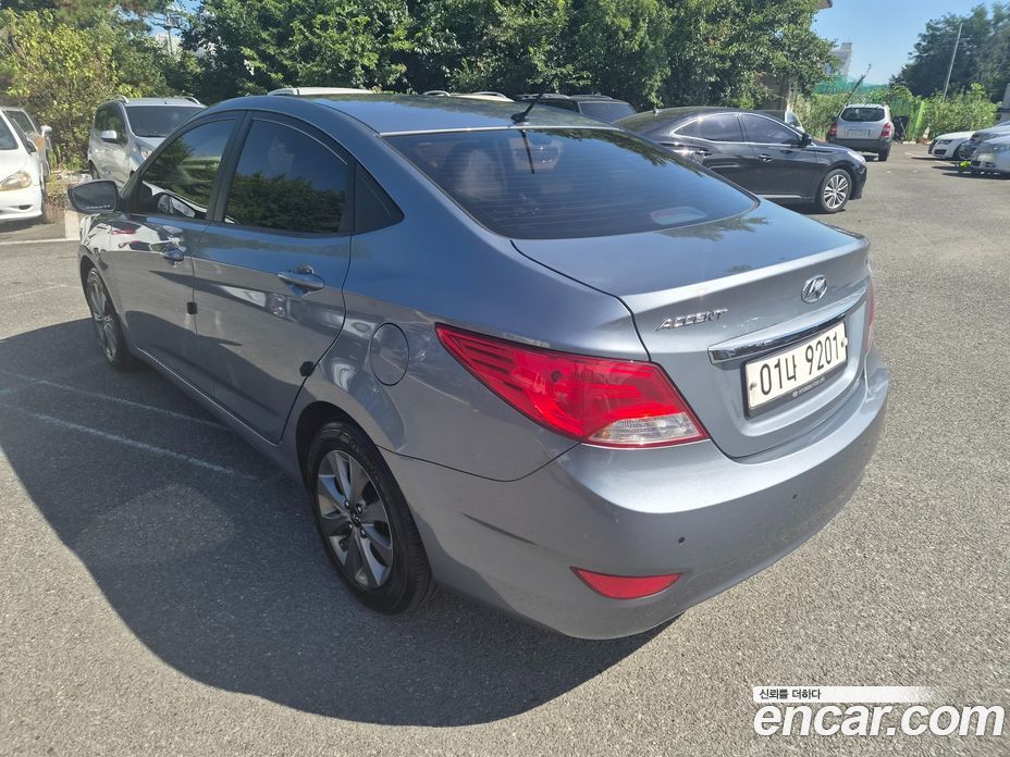 Hyundai Accent (New Type) фото 4