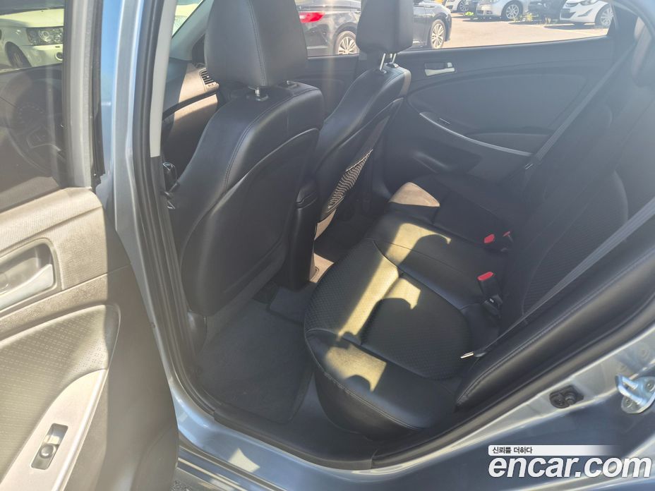 Hyundai Accent (New Type) фото 7