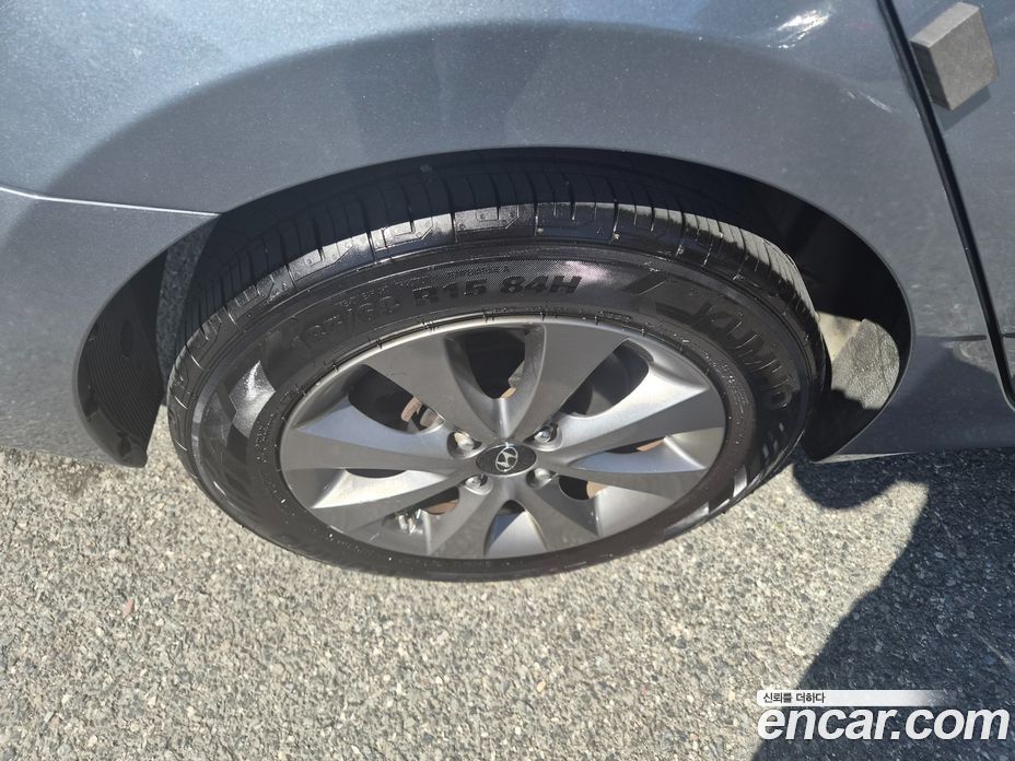 Hyundai Accent (New Type) фото 17