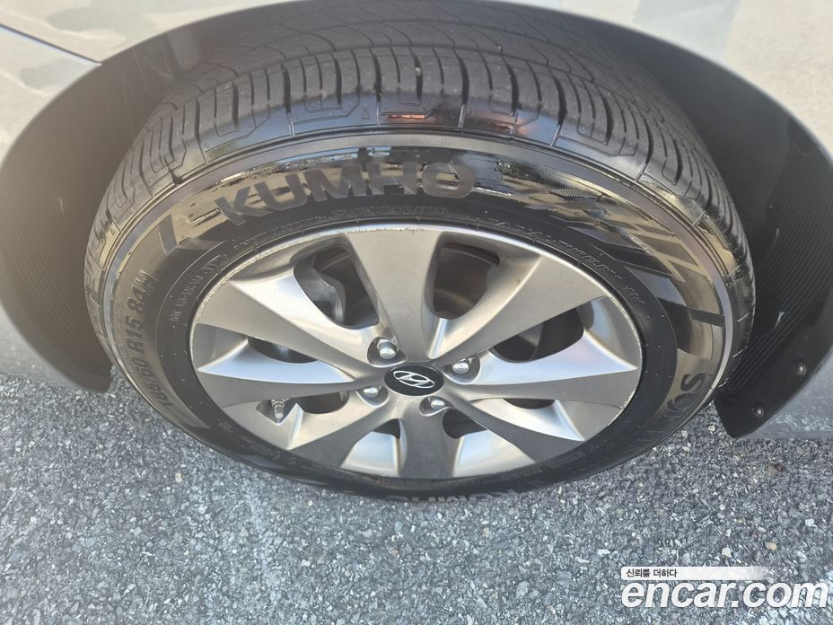 Hyundai Accent (New Type) фото 18