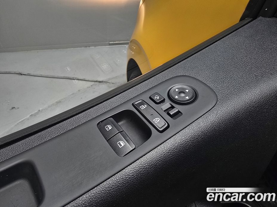 Hyundai Staria фото 18