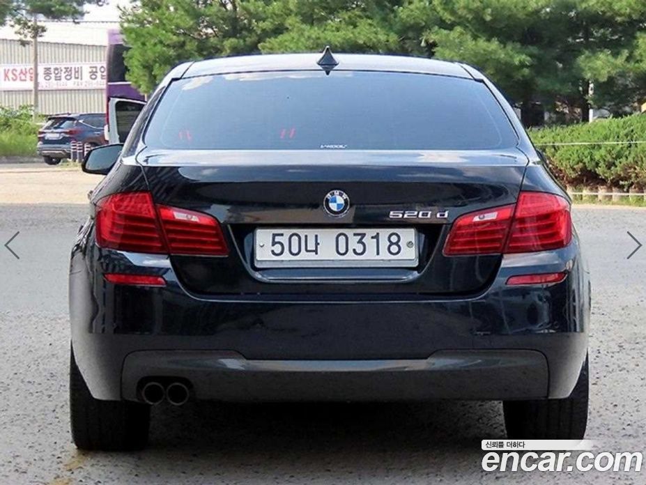 BMW 5-Series (F10) фото 4