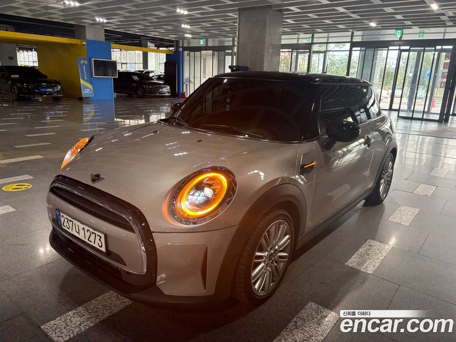 Mini Cooper фото 3