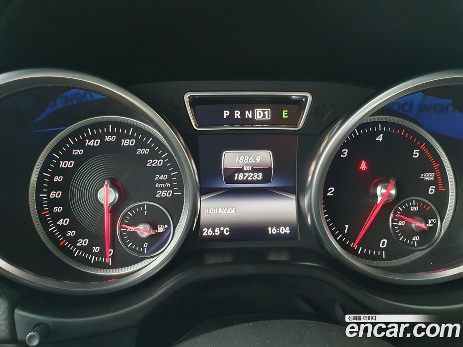 Mercedes-Benz G-Class W463 фото 8