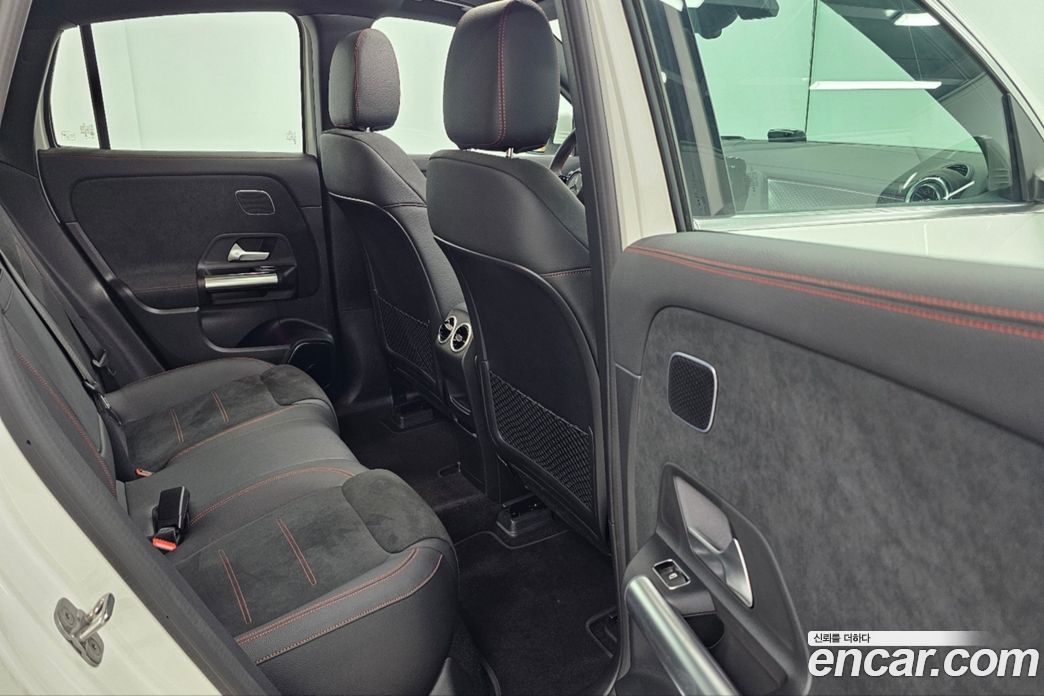 Mercedes-Benz EQA H243 фото 10