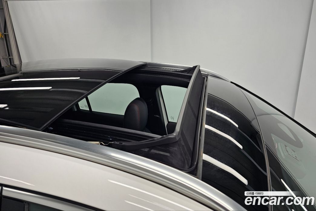 Mercedes-Benz EQA H243 фото 12