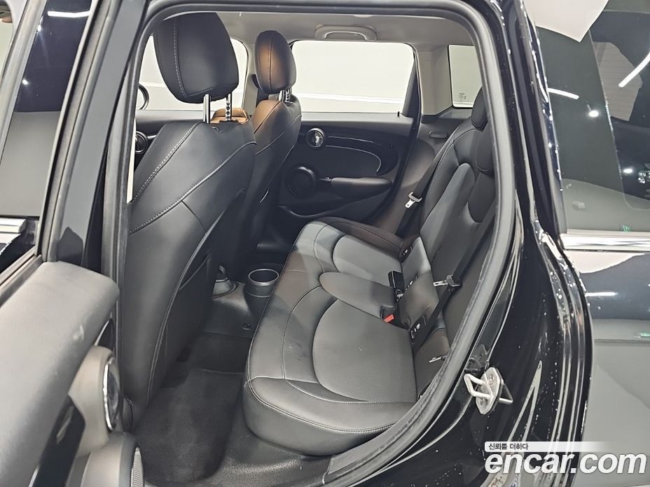Mini Cooper фото 19