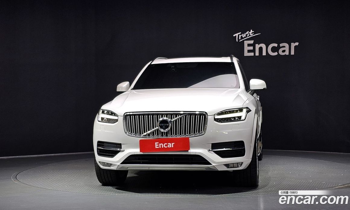 Volvo XC90 2nd Gen фото 3