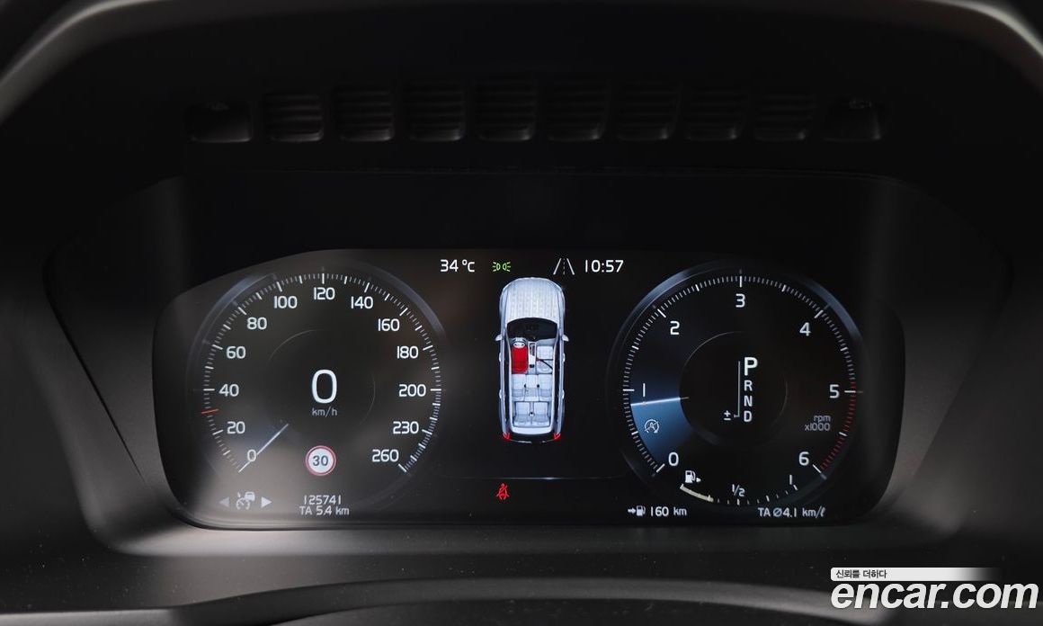 Volvo XC90 2nd Gen фото 8