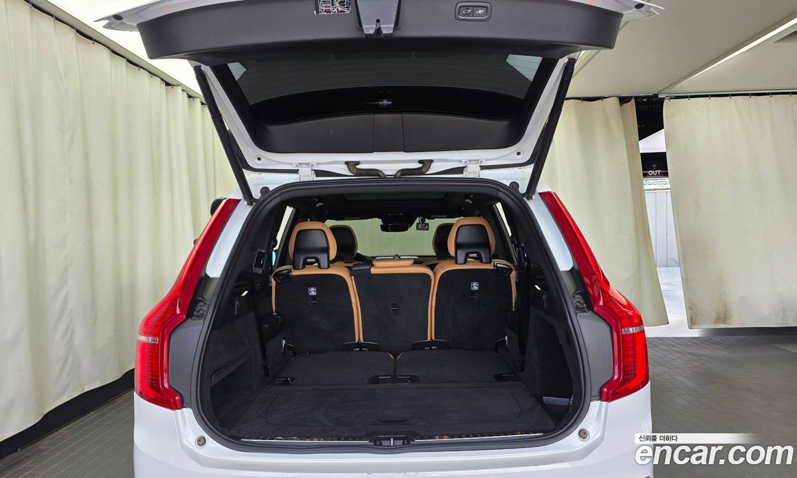 Volvo XC90 2nd Gen фото 20