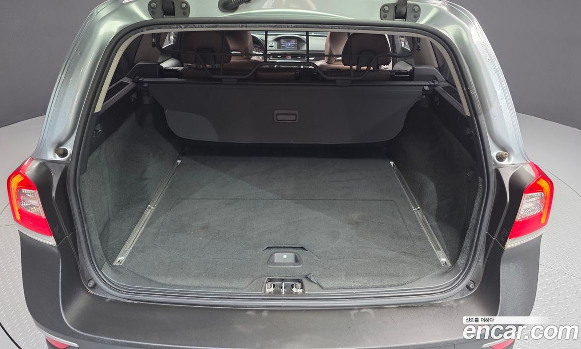 Volvo XC70 фото 20