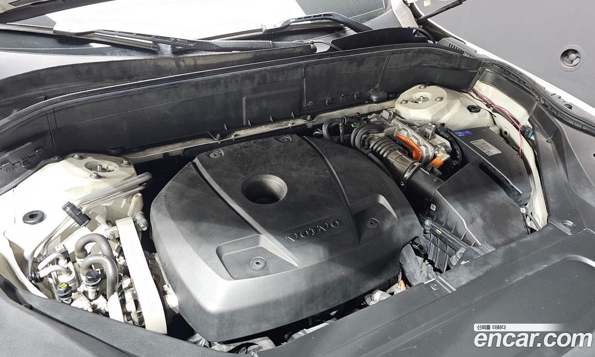 Volvo XC90 2nd Gen фото 6