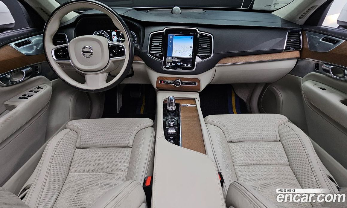 Volvo XC90 2nd Gen фото 7