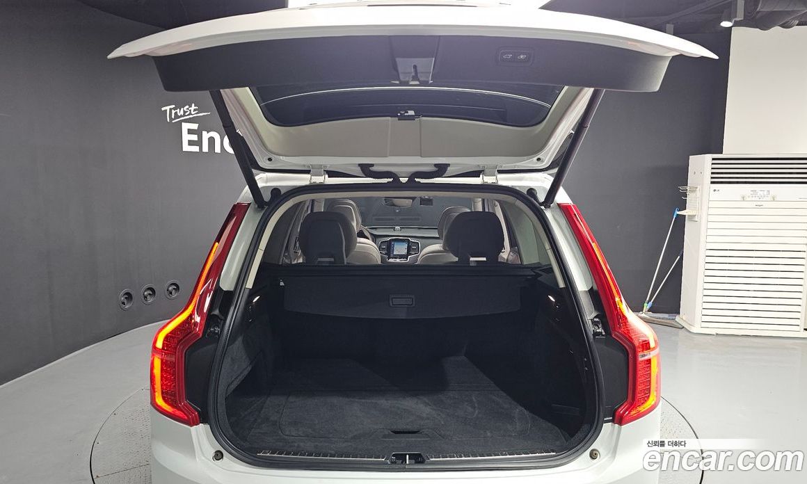 Volvo XC90 2nd Gen фото 20