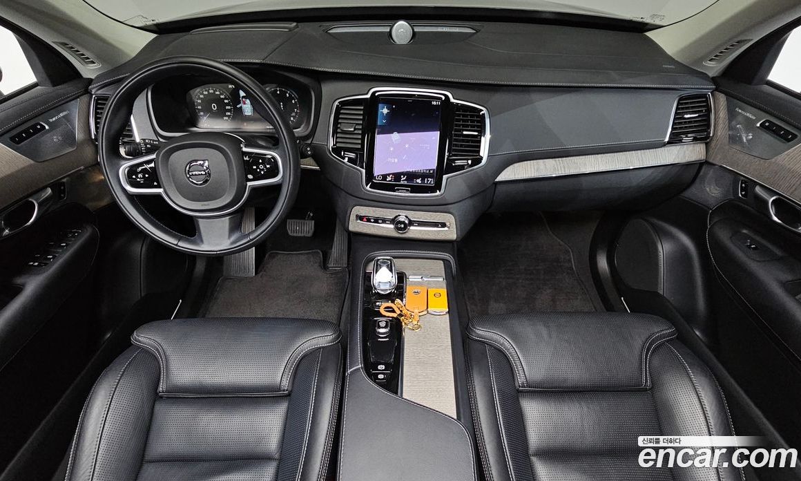 Volvo XC90 2nd Gen фото 6