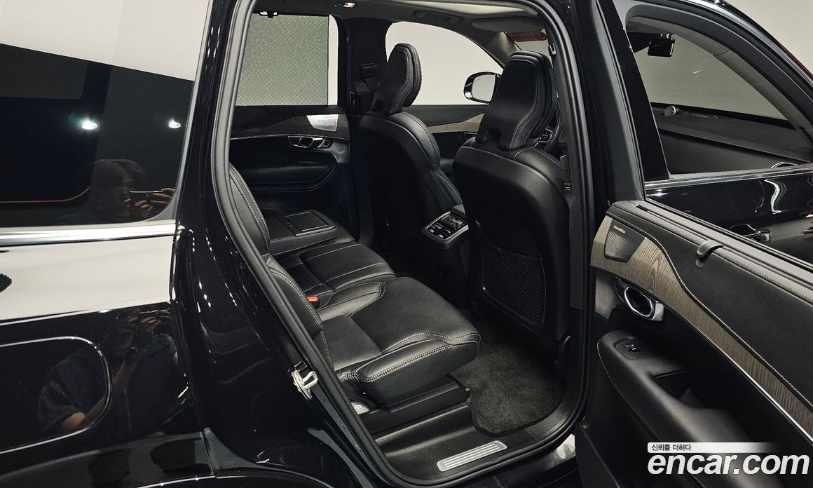 Volvo XC90 2nd Gen фото 11