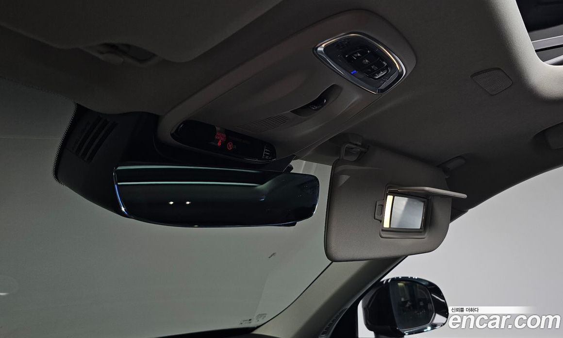 Volvo XC90 2nd Gen фото 37