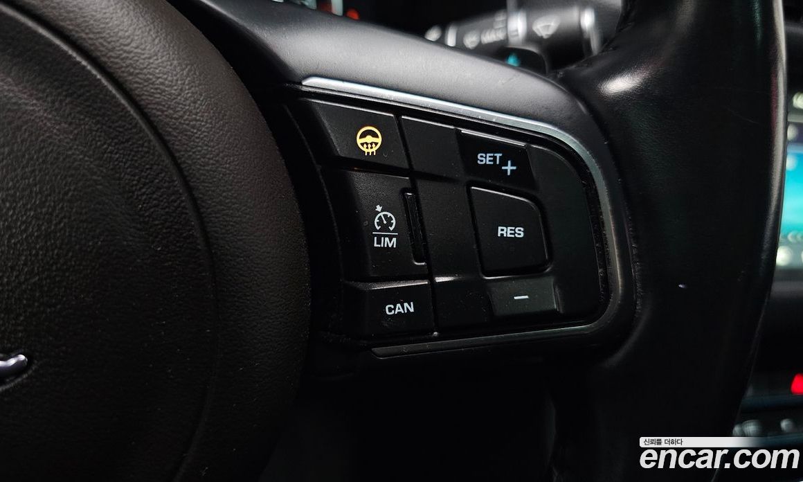 Jaguar XF (X260) фото 33