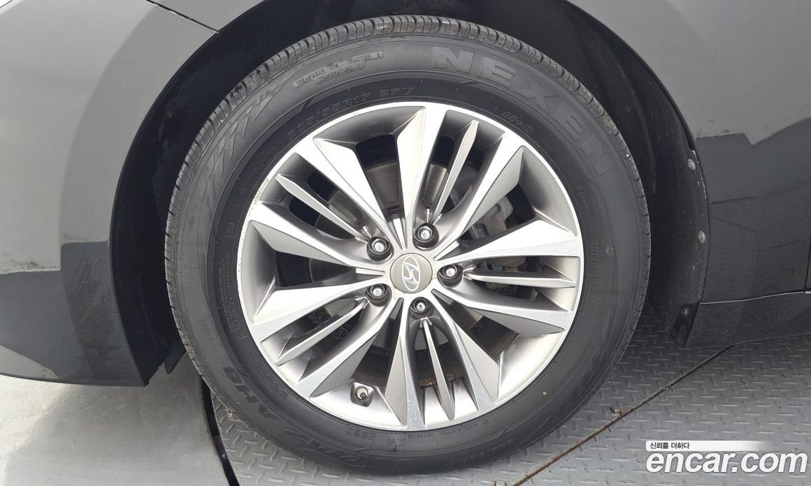 Hyundai Grandeur (HG) фото 5