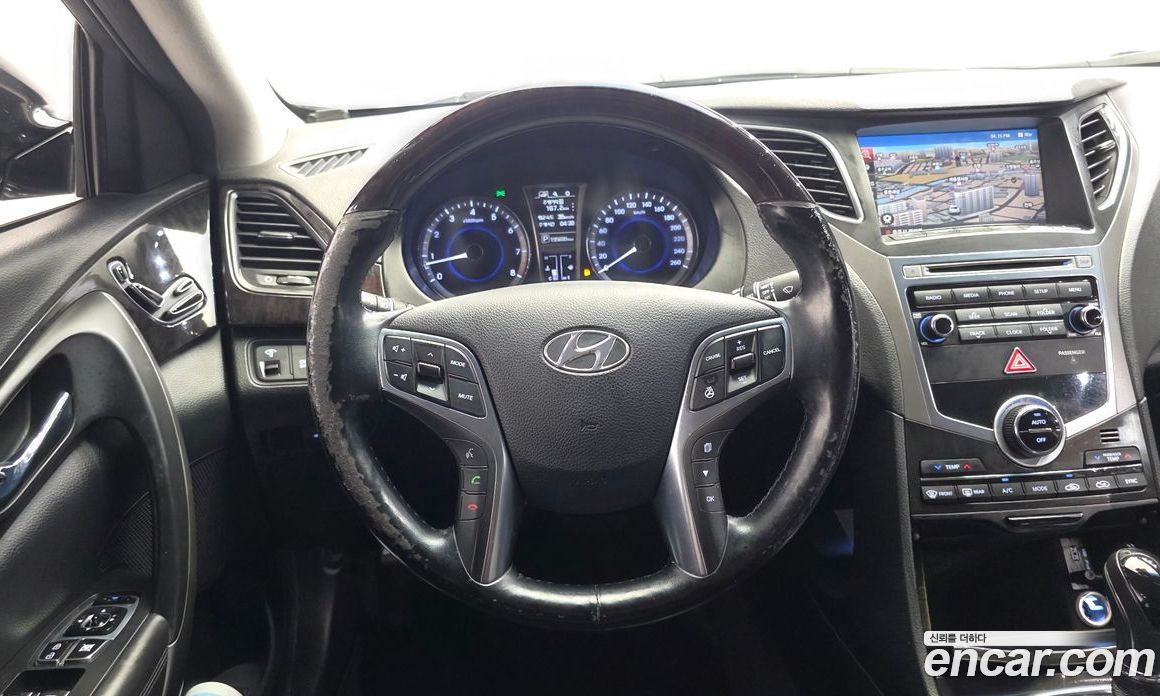 Hyundai Grandeur (HG) фото 13