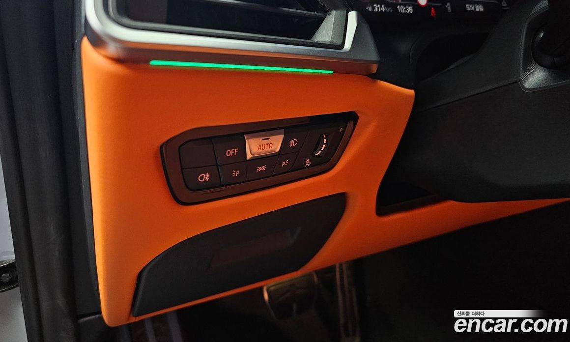 BMW M4 (G82) фото 18